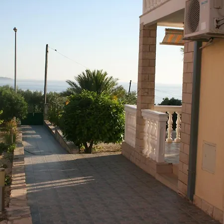 Apartman Ita Primosten Exterior photo